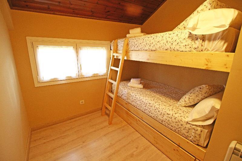 Snoe Apartamentos Mont Romies Plaza Salardú Buitenkant foto